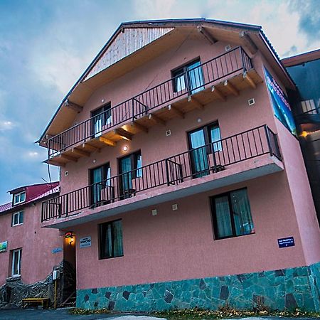 Hotel Soncho Kazbegi Extérieur photo