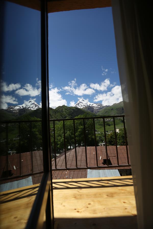 Hotel Soncho Kazbegi Extérieur photo