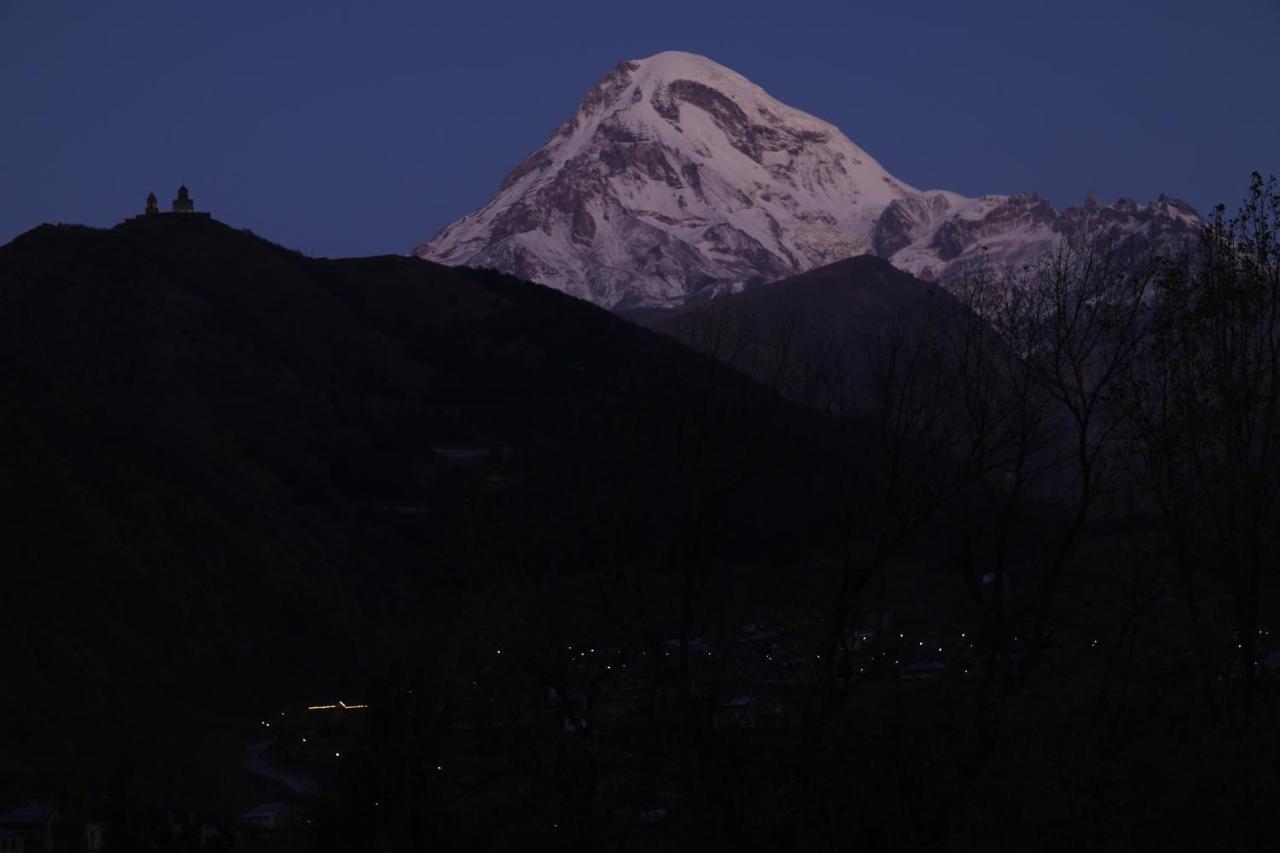 Hotel Soncho Kazbegi Extérieur photo