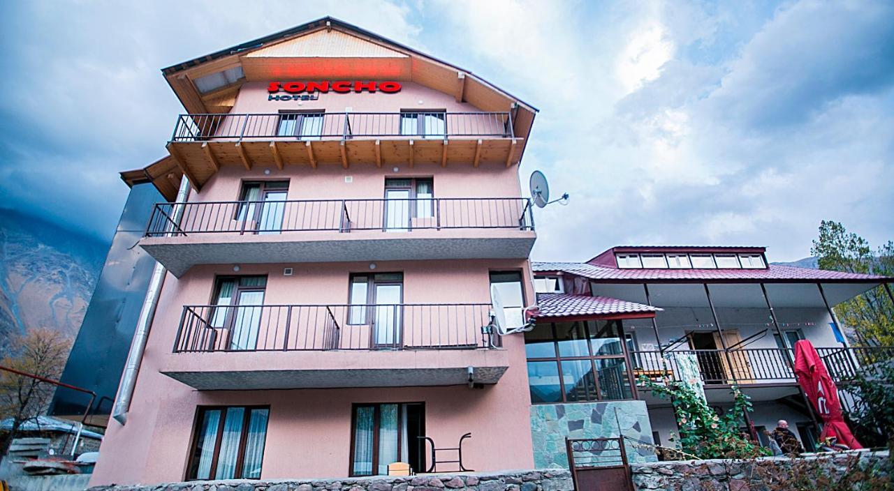 Hotel Soncho Kazbegi Extérieur photo
